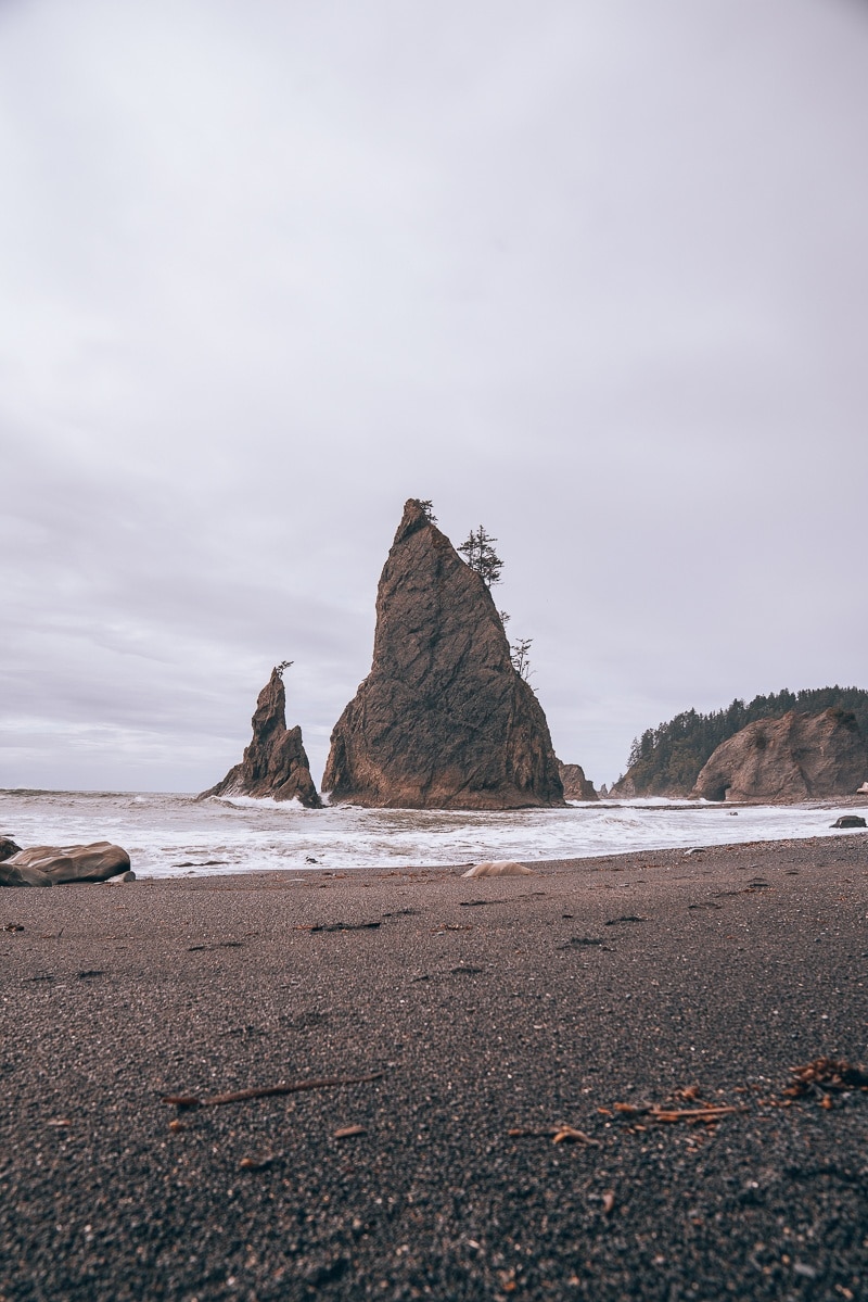 rialto beach seastacks