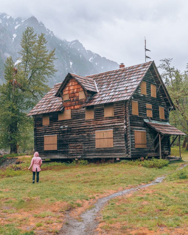 Backpacking Guide To Enchanted Valley Olympic National Park