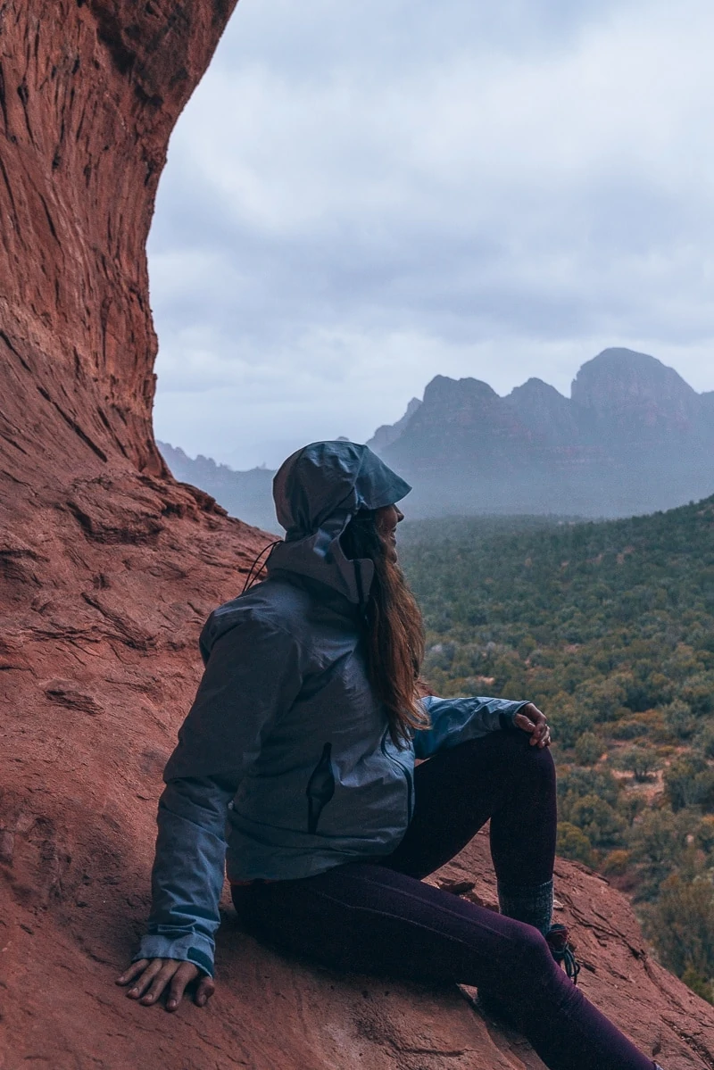 hiking in the rain in sedona arizona