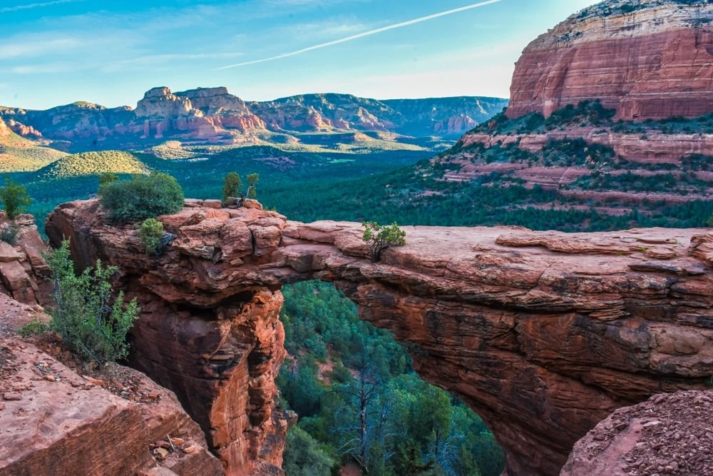 picture of Devil's Bridge Trail Sedona Hikes