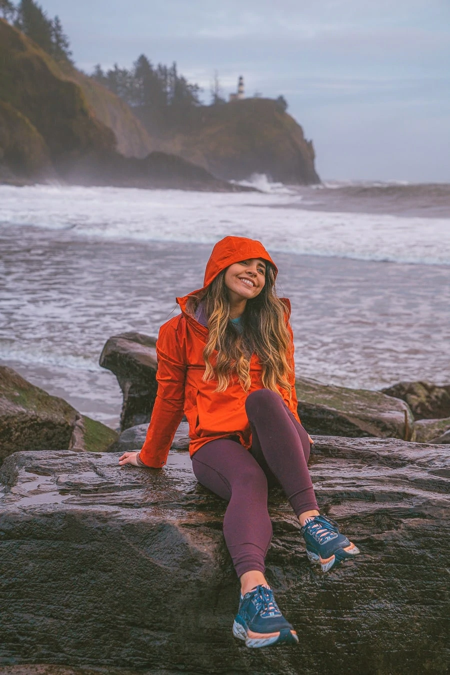 What To Wear Hiking For All Seasons - The Wandering Queen