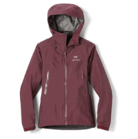 Best Rain Jackets For Women 4