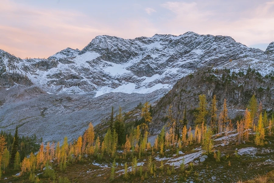 Maple Pass Loop view of mountains