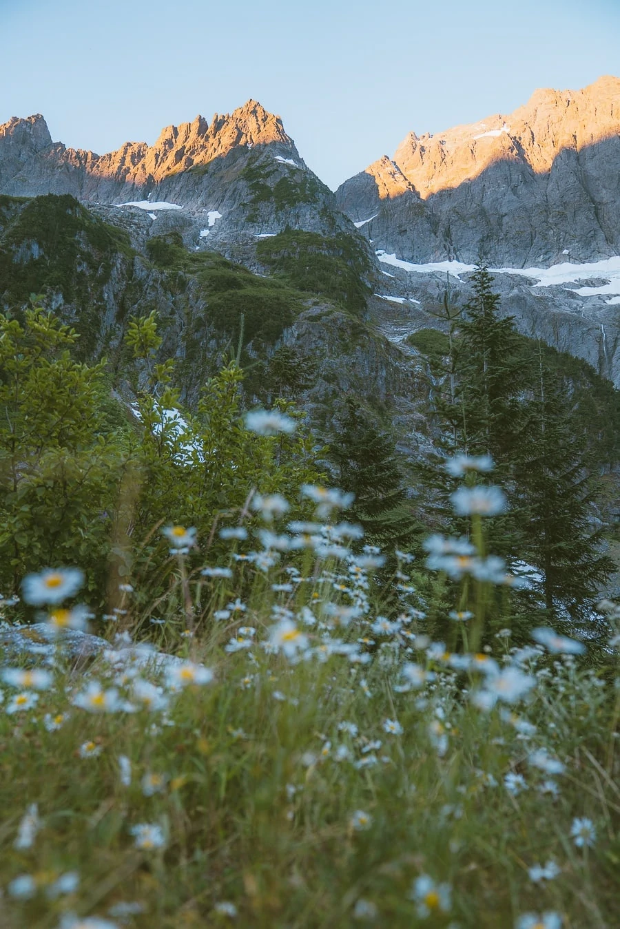 Cascade Pass