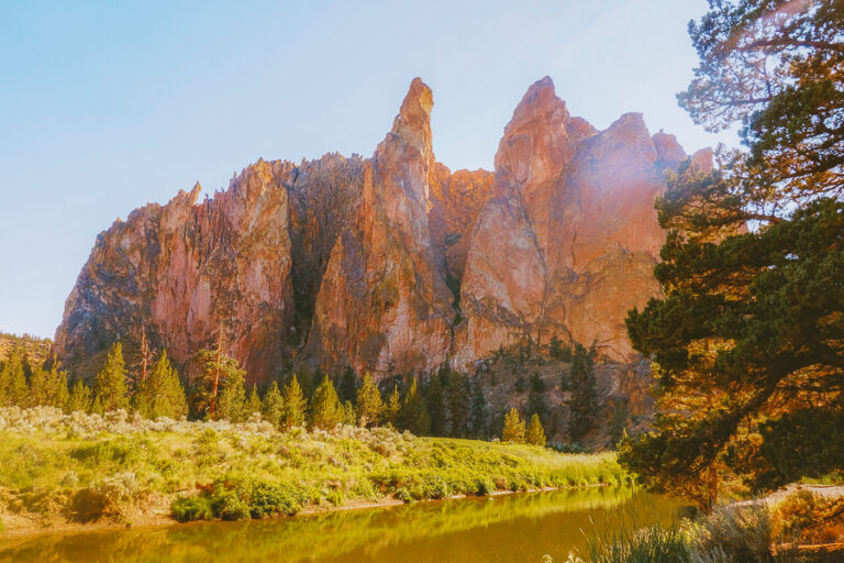The Ultimate Pacific Northwest Road Trip Itinerary - The Wandering Queen