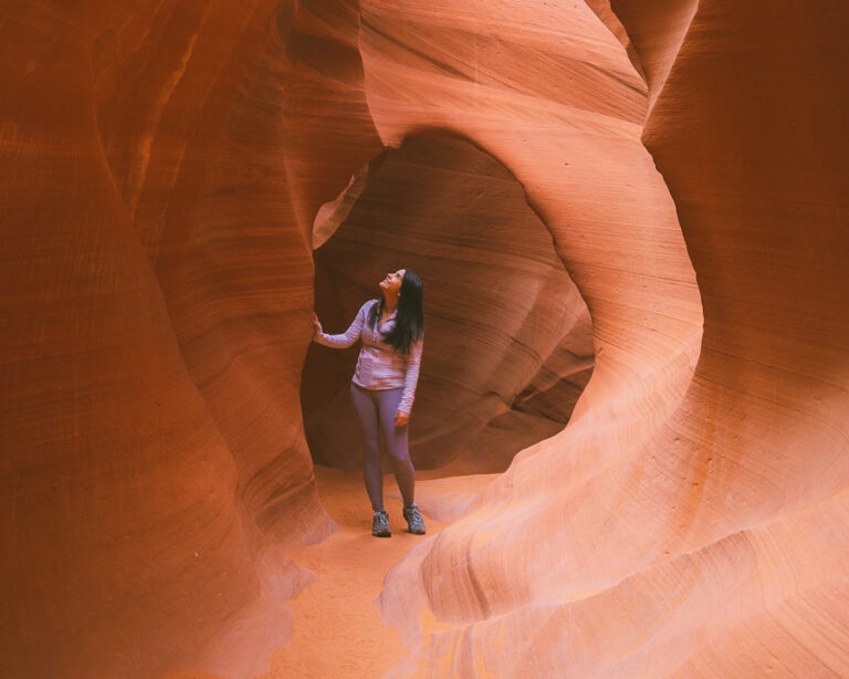 Upper vs Lower Antelope Canyon, AZ | Which Is Better to Visit?