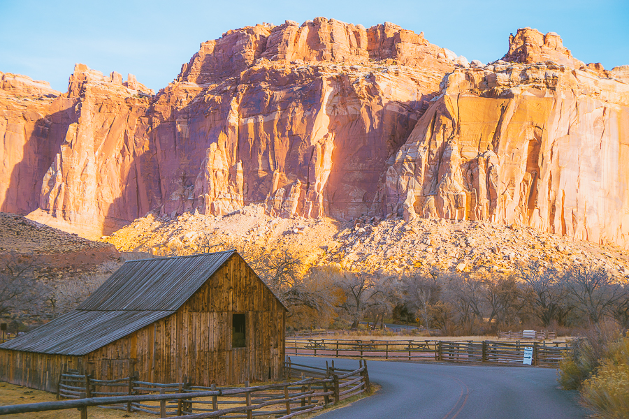 Where to Stay Near Capitol Reef National Park