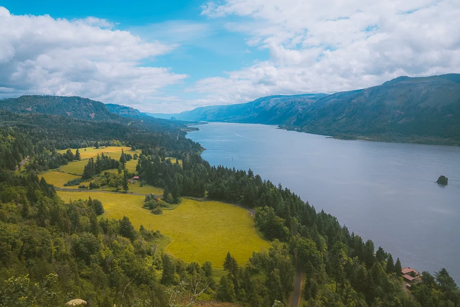 Best Columbia River Gorge Hikes